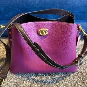 Coach Willow C2590 Deep Plum Shoulder Bag Colorblock purple bucket Large